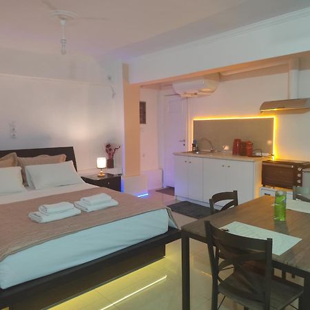 Acropolis Echoes Apartment Atenas Exterior foto