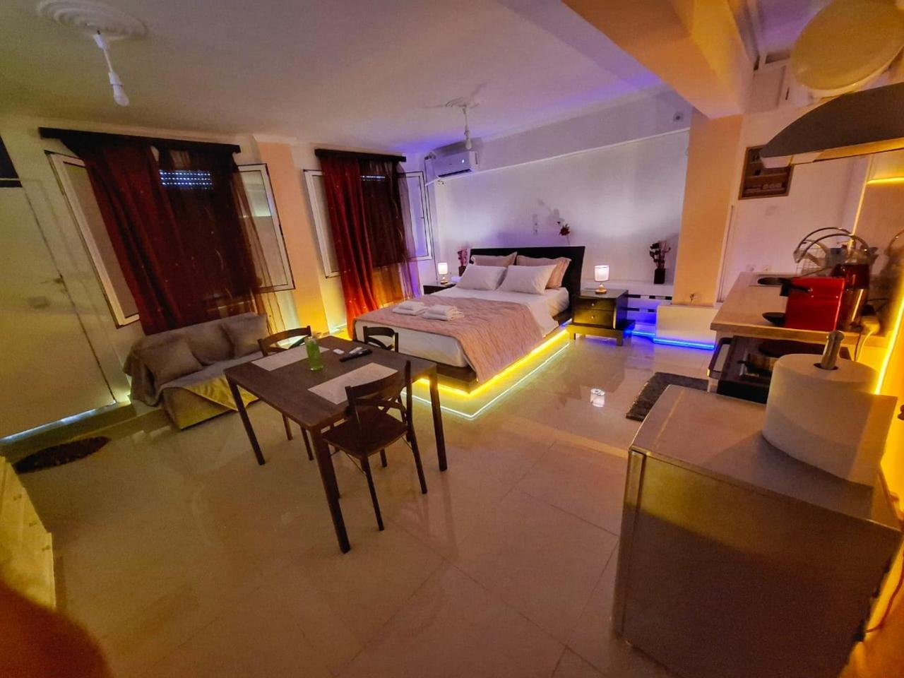 Acropolis Echoes Apartment Atenas Exterior foto
